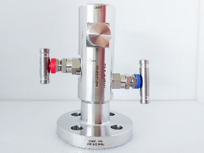 PN40立式法蘭截止閥 PN40立式法蘭截止閥